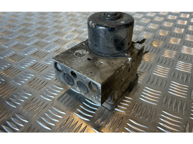 Блок АБС 8671224   Volvo  S80  1999 - 2003 года