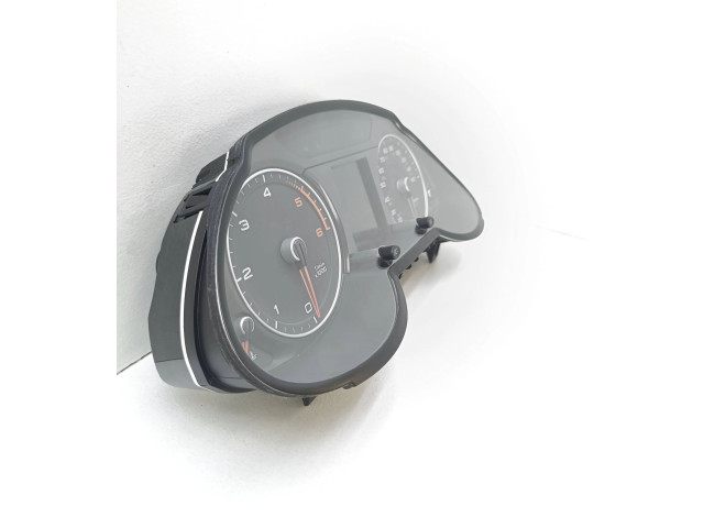 Панель приборов 8R0920982A   Audi Q5 SQ5       