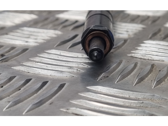 Форсунка 059130201A    Audi A6 S6 C5 4B   