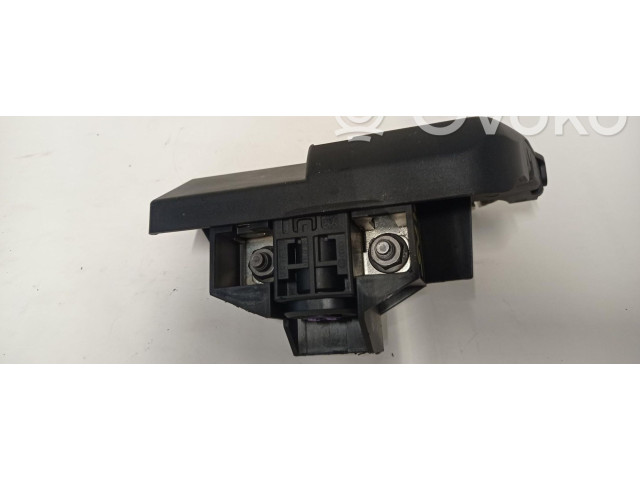 Блок предохранителей 4F0915519 Audi A5 8T 8F