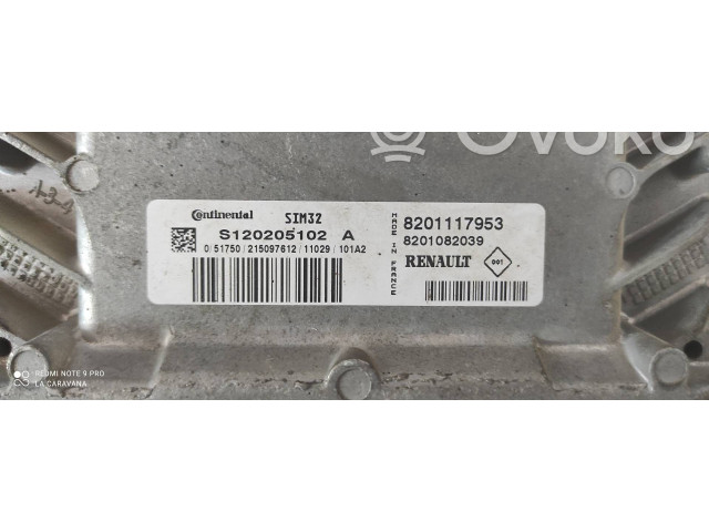 Блок управления двигателя 8201117953   Dacia Sandero