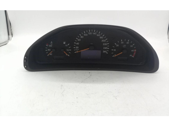 Přístrojová deska Mercedes-Benz CLK A209 C209 A20854037Q17