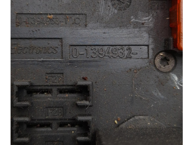 Блок предохранителей 1K0937124K, 014189851   Volkswagen Caddy    