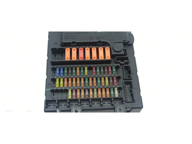 Блок предохранителей 6911922, 6905228   BMW Z4 E85 E86    