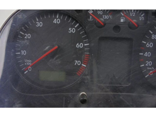 Панель приборов 1J0919881B, 1J0919881B Volkswagen Bora