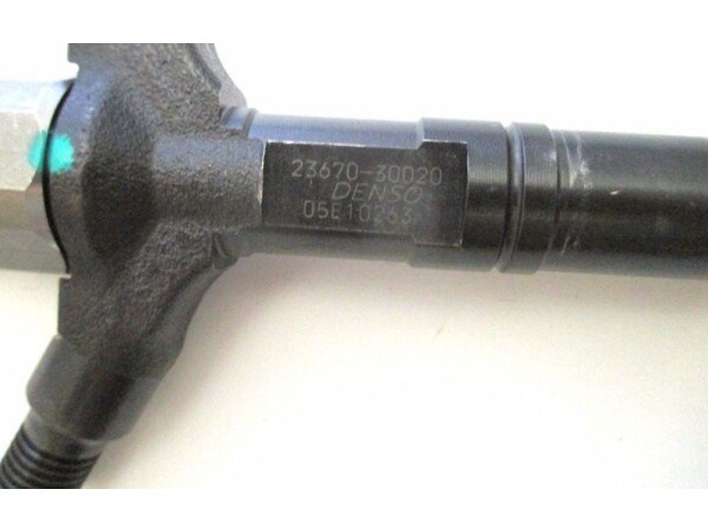 Форсунка 23670-30020, DCRI100750 Toyota Land Cruiser (HDJ90)