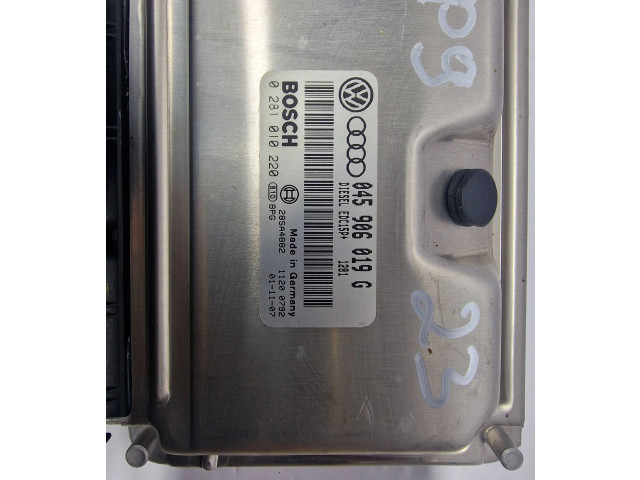 Блок управления двигателя 045906019G Audi A2
