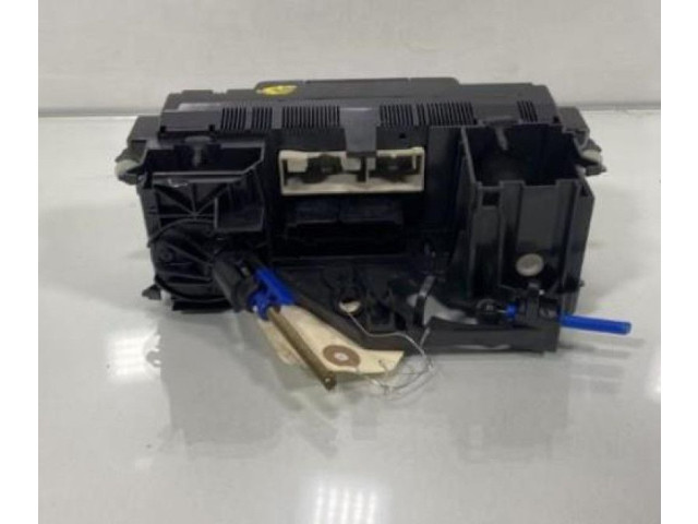 Блок управления климат-контролем Volkswagen Caddy