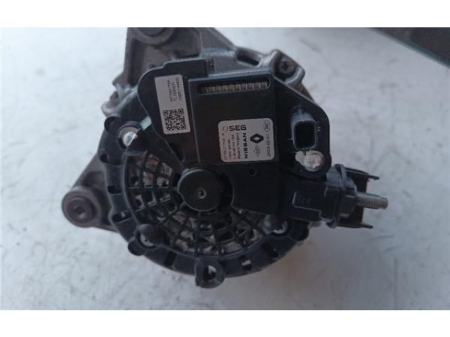 Генератор 231002175R Renault Clio II