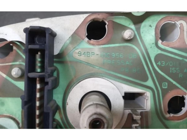 Přístrojová deska Ford Mondeo MK I 1993 93BB10849TD