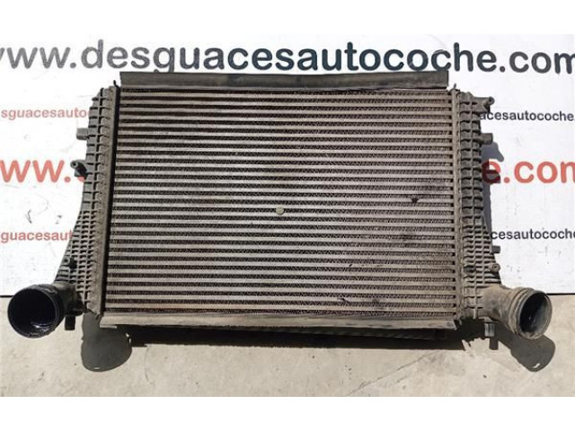 Интеркулер  3C0145805G   Volkswagen PASSAT B6 