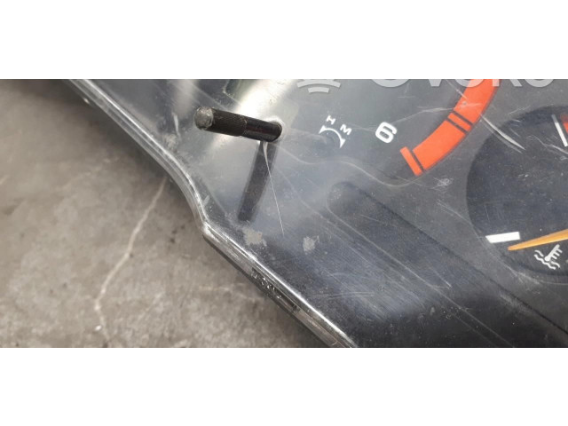 Přístrojová deska Nissan Serena 2014 19663901