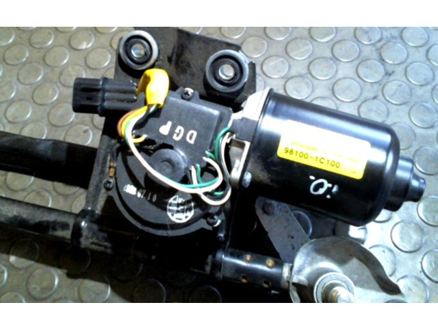 Моторчик дворников 981001C100 Hyundai Getz