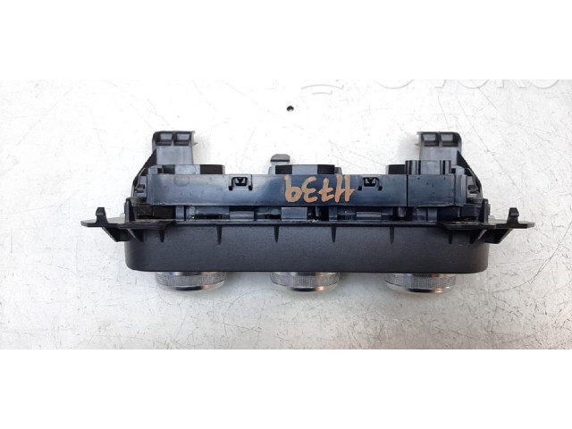 Блок управления климат-контролем 275100298R   Dacia Jogger