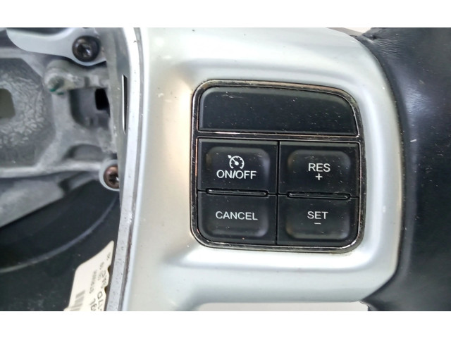 Руль Chrysler Grand Voyager V 2007 - 2015 года P1WC17DX9AD, 56046252AD