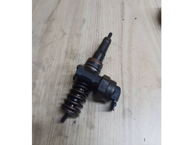 Vstřikovač 038130073H Volkswagen Sharan