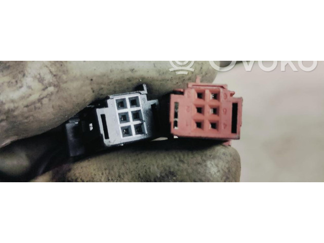 Зеркало электрическое        Peugeot 2008 I  2013 - 2019 года   