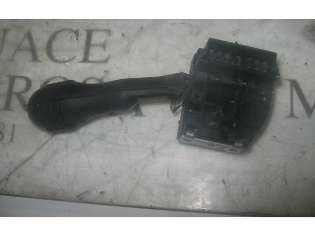 Ручка стеклоочистителей    Renault Twingo I