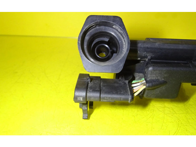 Vstřikovací lišta 7700108667, 7700109066 Renault Megane I