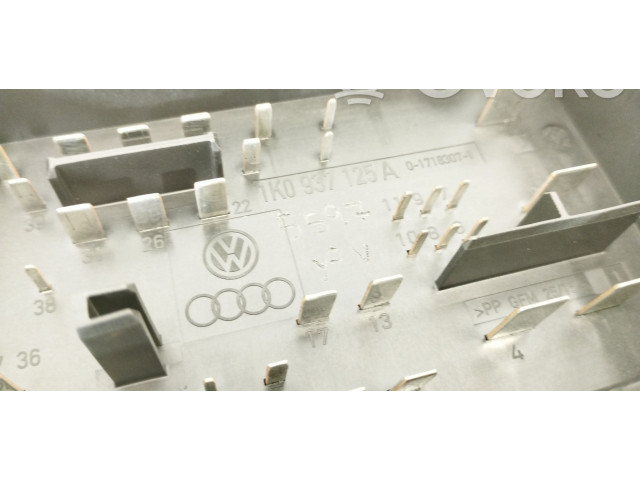 Модуль управления BSM 1K0937125A   Volkswagen Jetta V    
