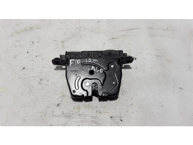 Zámek zadních dveří 7224692 BMW 5 F10 F11 2014