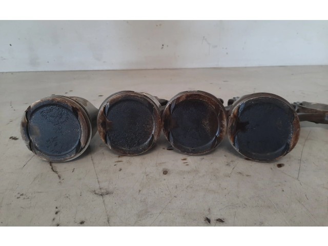 Поршень 07614724, 07614724 Volkswagen Golf IV