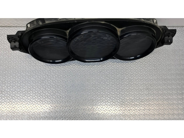 Панель приборов 2131255 Dacia Sandero