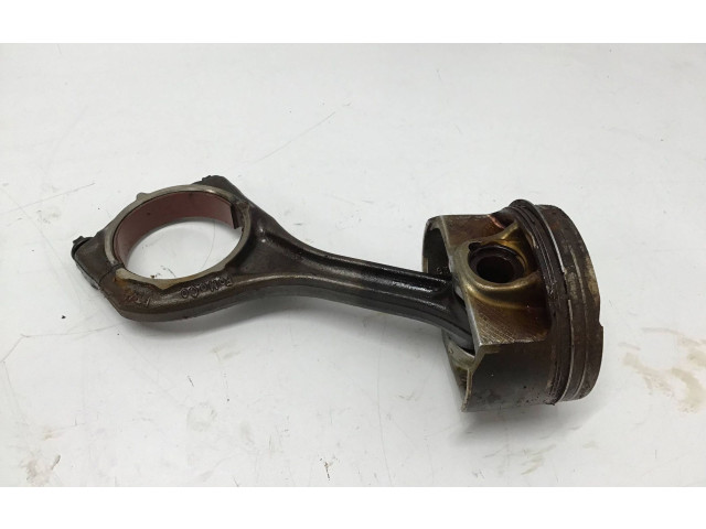  Поршень с шатуном  JT4E6K101FA  Ford F150  