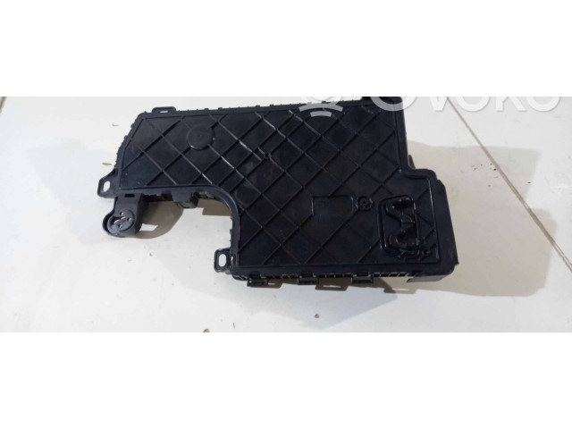 Блок комфорта 107867390H Tesla Model Y