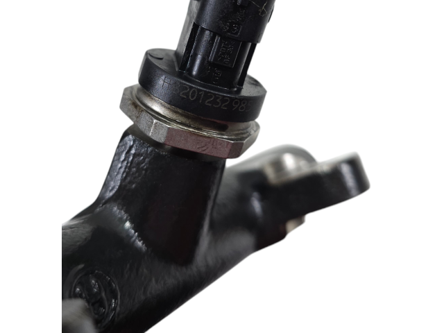 Vstřikovací lišta 175215346R, 175215346R Renault Captur