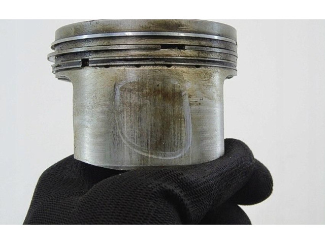 Píst B737   Fiat Punto (199)     