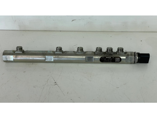 Vstřikovací lišta 7792491 BMW 7 E65 E66 pro naftový motor 4.5