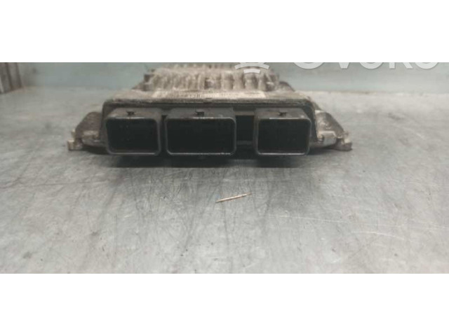 Блок управления двигателя 6S6112A650BA, 5WS40404A   Ford Fusion