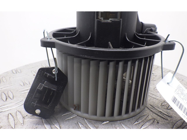 Вентилятор печки       Hyundai i10