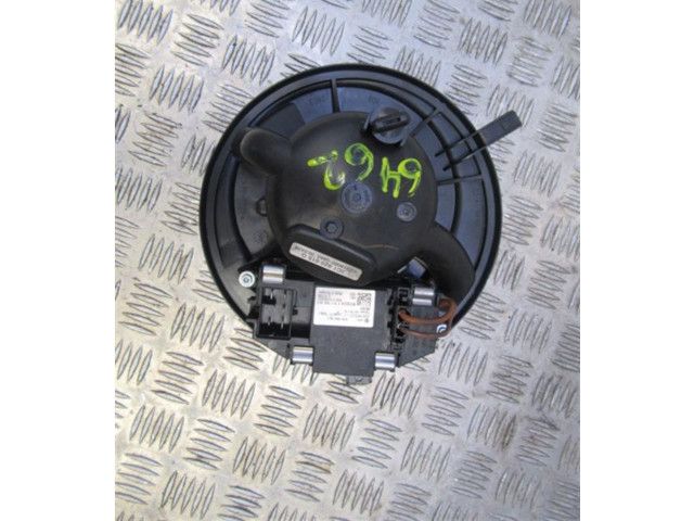 Вентилятор печки Volkswagen Golf SportWagen