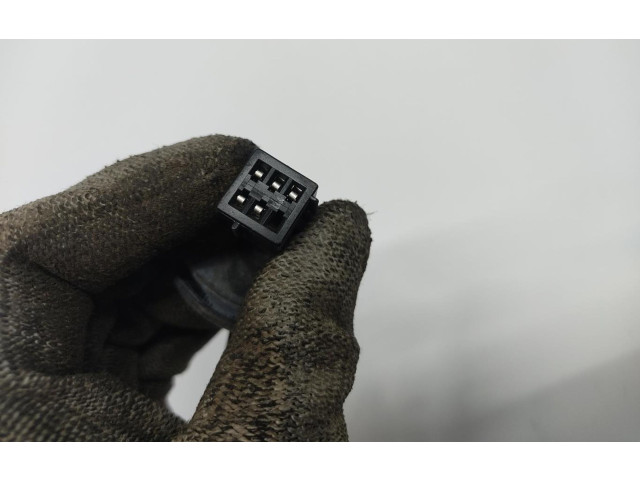 Зеркало электрическое Opel Meriva B 2010 - 2016 года