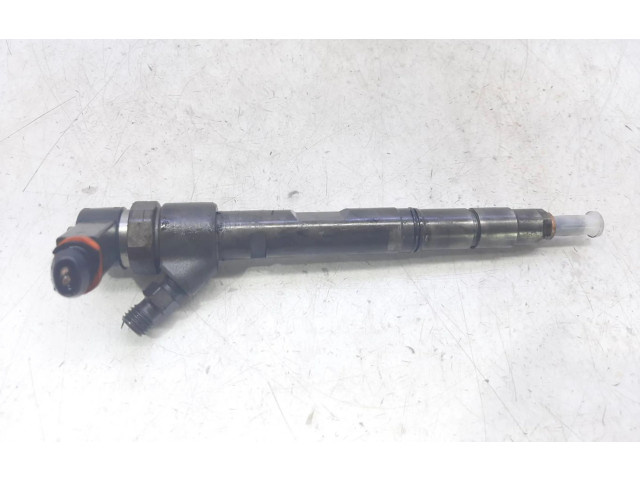 Vstřikovač 0445110157   Audi A8 S8 D3 4E     