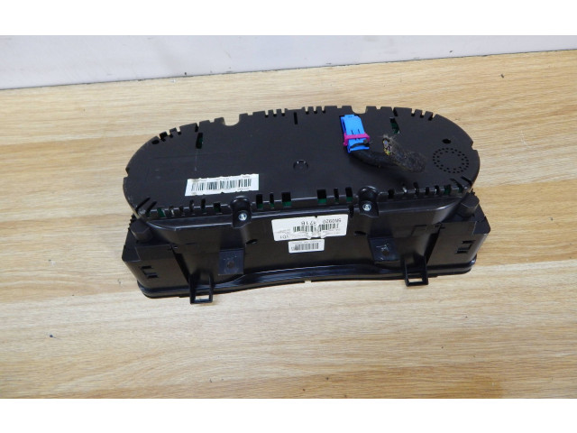 Přístrojová deska Volkswagen Tiguan 2009 5N0920971B, VD104824