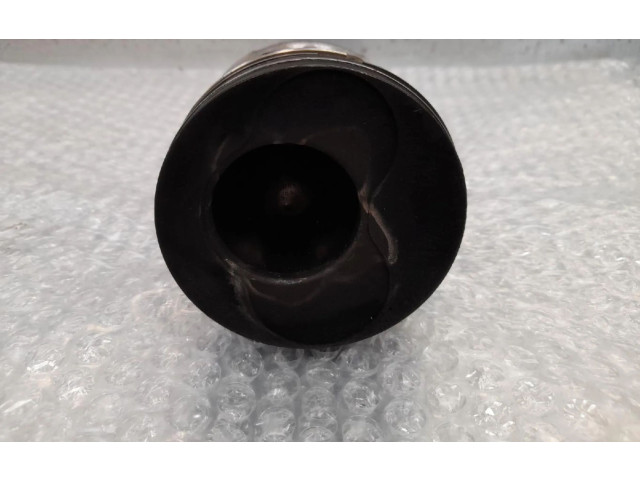 Píst    Seat Ibiza III (6L)     