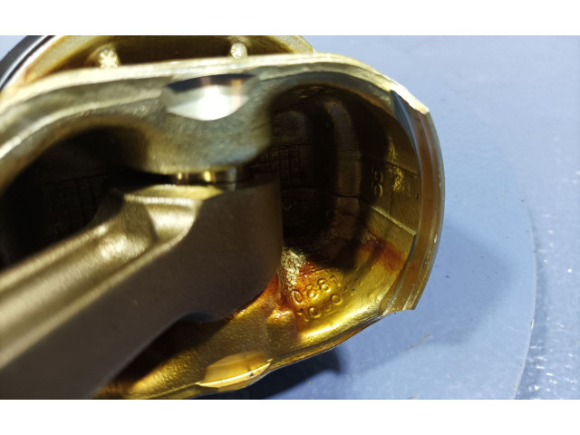 Píst    Chevrolet Captiva     