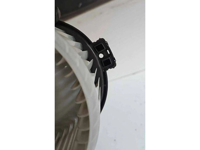 Вентилятор печки AY2727005850 Subaru Legacy