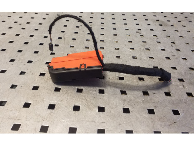 Pojistková skříňka 8K0941824B Audi Q7 4L 2008