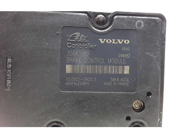 Блок АБС 30643982 Volvo XC90 2003 - 2006 года