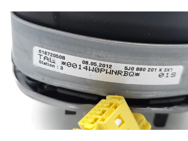 Подушка безопасности водителя 5J0880201K, 61872050B Skoda Fabia Mk2 (5J)