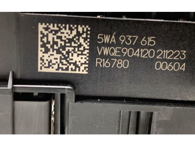 Блок предохранителей 5WA937615 Skoda Octavia Mk4