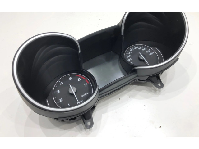 Přístrojová deska Alfa Romeo Stelvio 2018 50554657