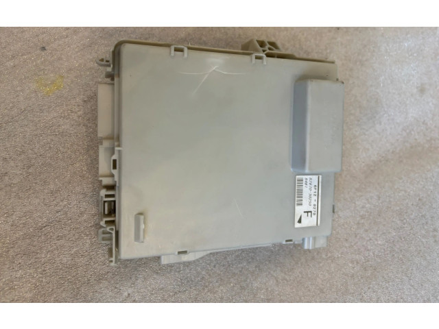 Pojistková skříňka 8267030250, 6F120270 Lexus GS 300 350 430 450H 2006