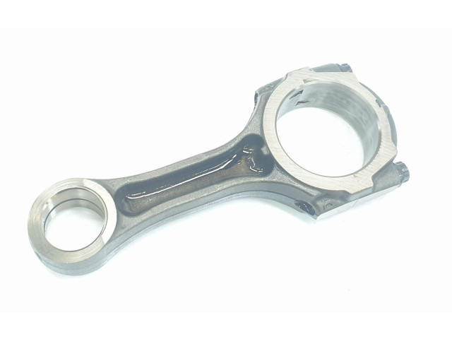 Ojnice 1320130020, 1320130020 Toyota Land Cruiser (J120)