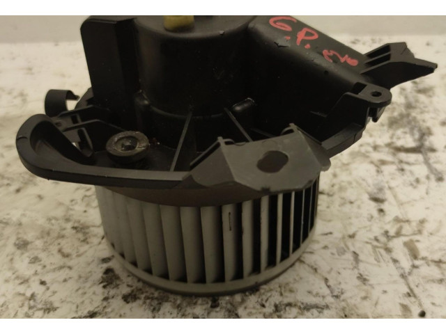 Вентилятор печки Fiat Punto Evo