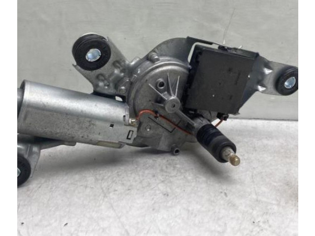 Моторчик заднего дворника     BMW X3 E83